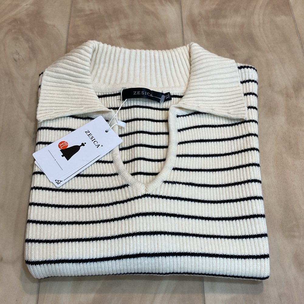Striped sleeveless knit sweater